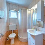 Apartment D&m Neum