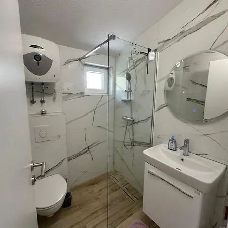 D&m Apartman *