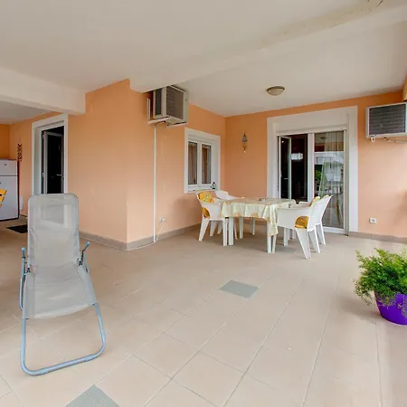 D&m Apartman *