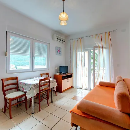 D&m Apartman *