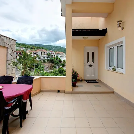 D&m Neum