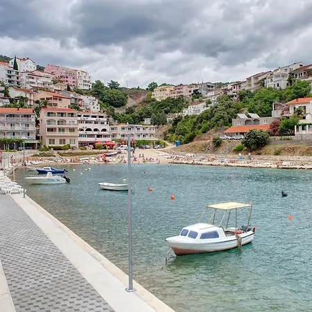 Apartamento D&m Neum